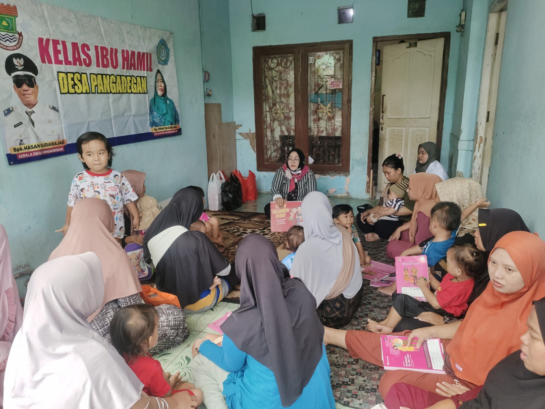 73 Mahasiswa Universitas Binawan Jalankan KKN Tematik Desa Sehat di Pasar Kemis