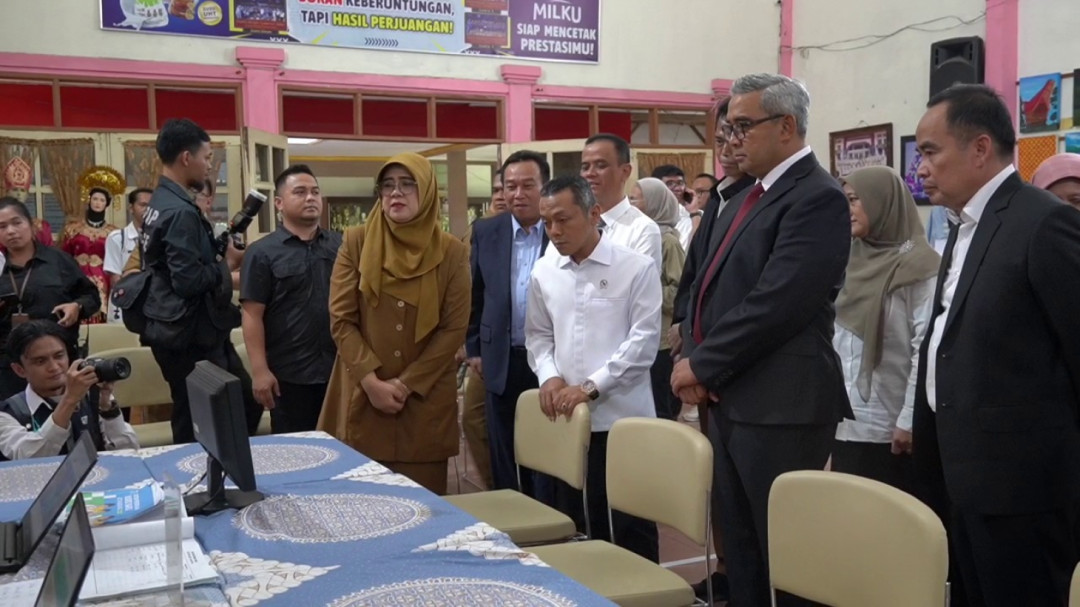 Wamendikdasmen sidak SMPN 7 Bandung