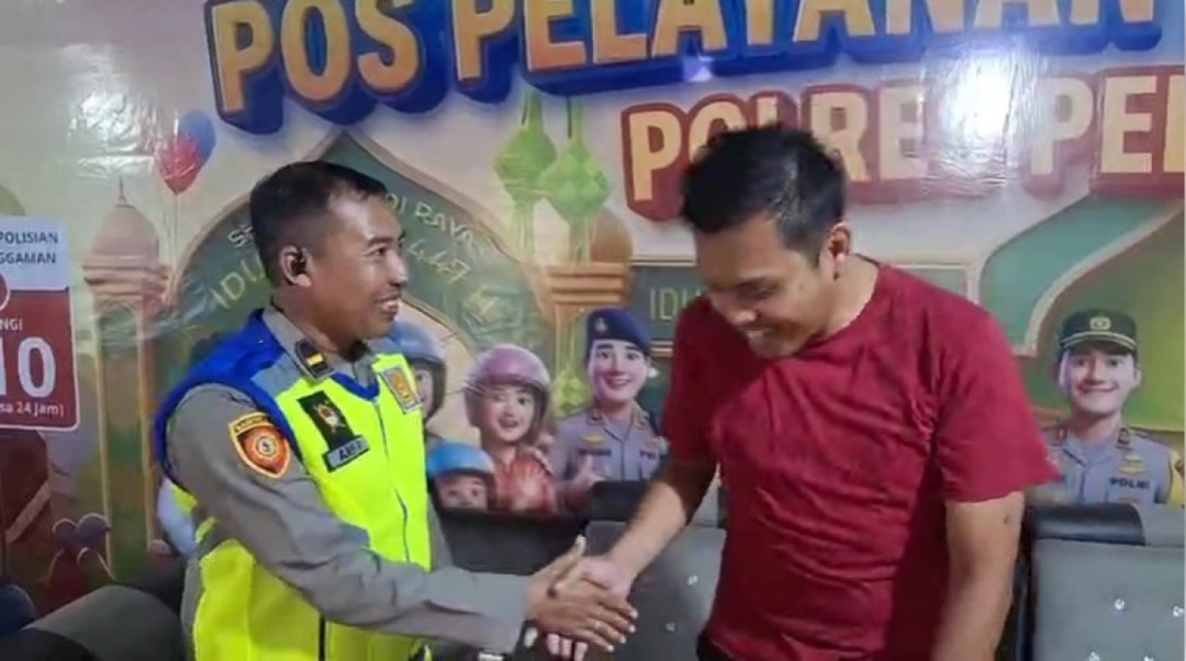 Respon Cepat Petugas Posyan Pekalongan Amankan Barang Berharga Pemudik