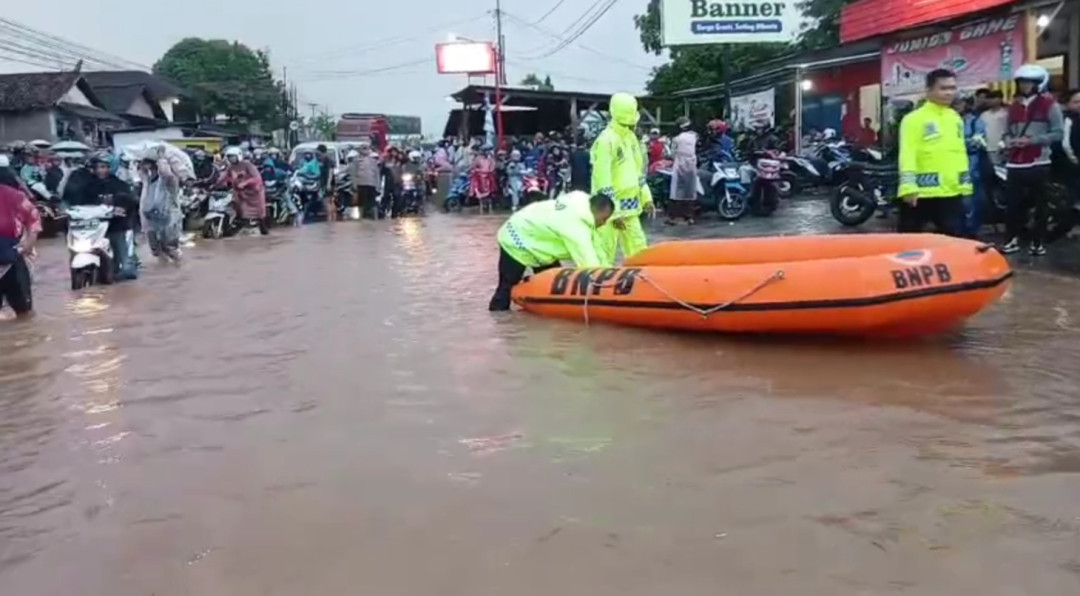 Banjir Terjang Kabupaten Pesawaran, Lampung, Ratusan Warga Terdampak