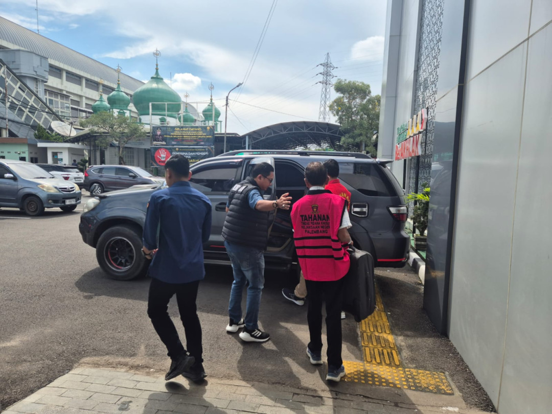 Kejari Palembang Terima Tahap II Kasus Dugaan Korupsi BPFK