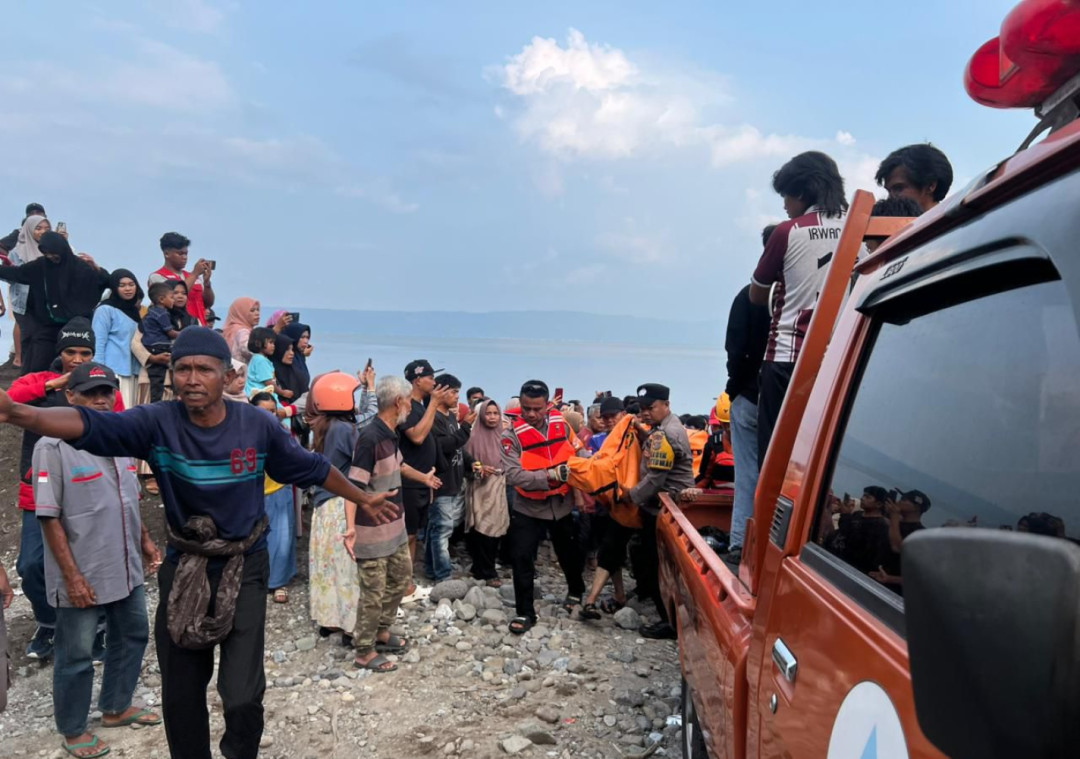 Bocah 7 Tahun yang Hilang Tenggelam di Danau Singkarak Ditemukan Meninggal Dunia