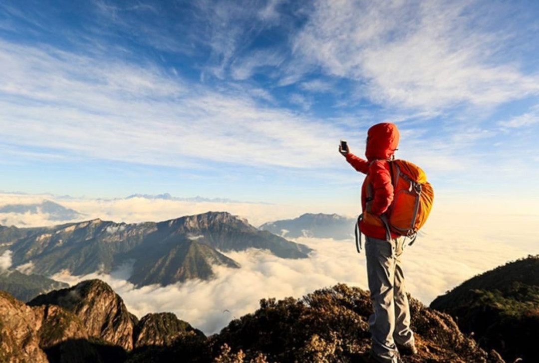 Wajib Menginap Sebelum Naik Gunung