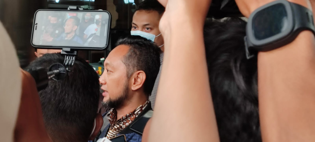 Usai Diklarifikasi KPK, Kepala Bea Cukai Makassar Klaim Rumah Mewah yang Viral di Sosmed Milik Orang Tua