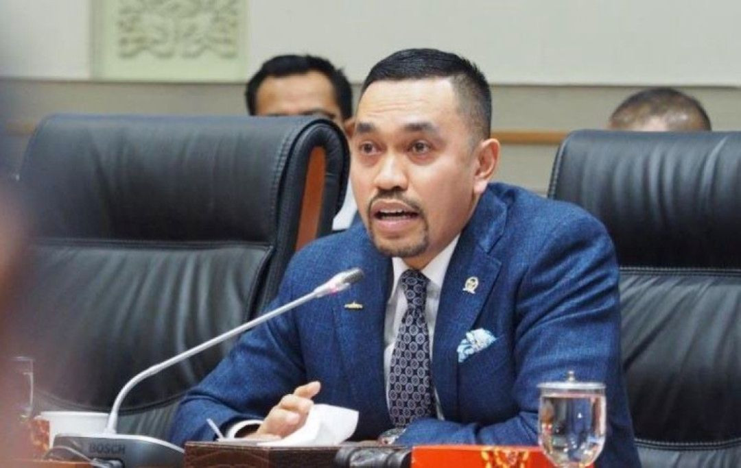 NasDem Rotasi Ahmad Sahroni dari Wakil Ketua Komisi Jadi Anggota