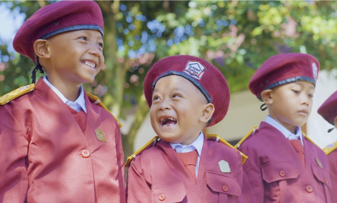 Kisah Haru Fikri: Dari Jalanan Menuju Kehidupan Baru di Sekolah Rakyat