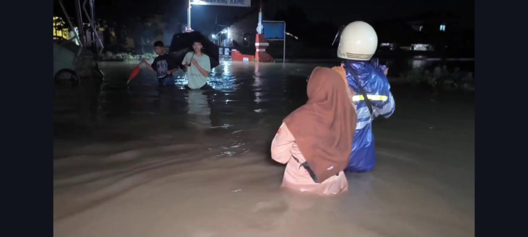 Banjir Rendam Sejumlah Wilayah di Kabupaten Cirebon