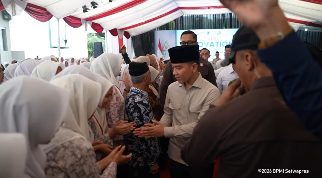 Wapres Gibran Dorong Santri Kuasai AI dan Robotika di Pondok Tremas