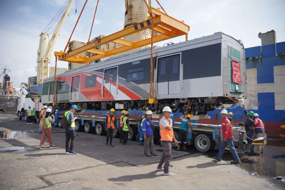 96 Unit KRL Baru Tiba, KAI Commuter Siap Tingkatkan Layanan Jabodetabek 