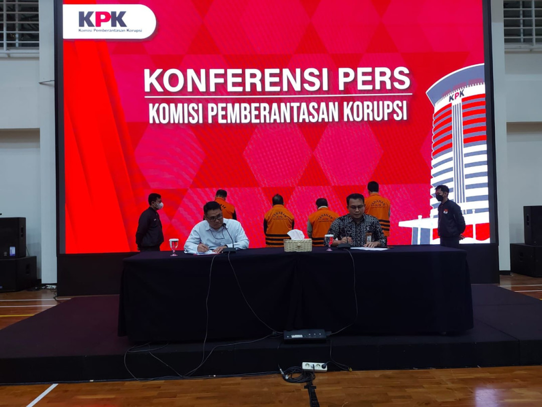KPK Tahan 4 Tersangka Kasus Korupsi Pembangunan Gereja Kingmi Mile 32