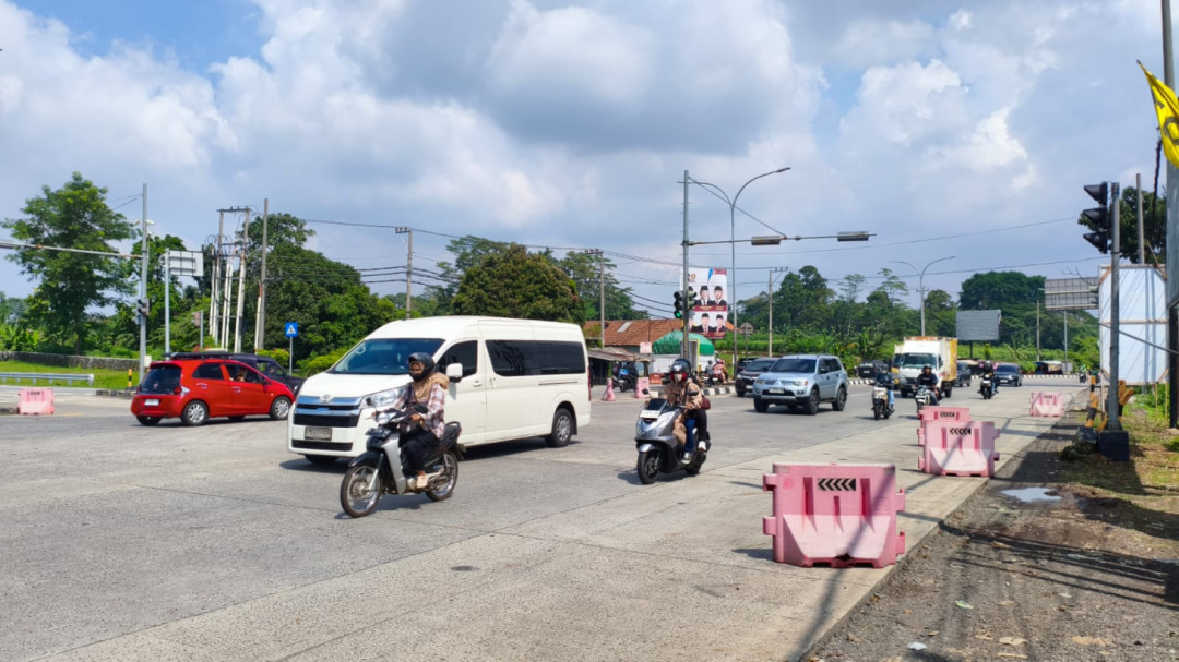 Pos Pam Kandeman: Lalu Lintas Lancar, Sepeda Motor Meningkat