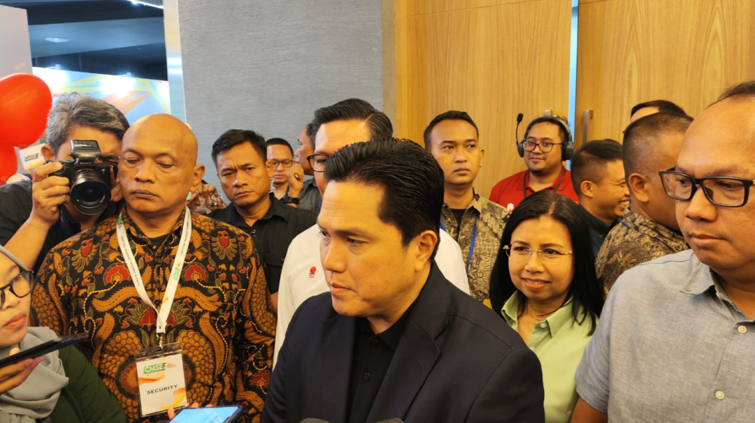 Erick Thohir Ajak Atlet Sepakbola Pikirkan Masa Depannya