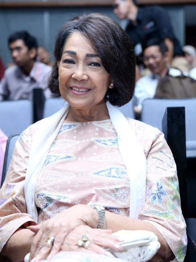 Aktris Senior Rima Melati Meninggal Dunia, Warganet Berkabung