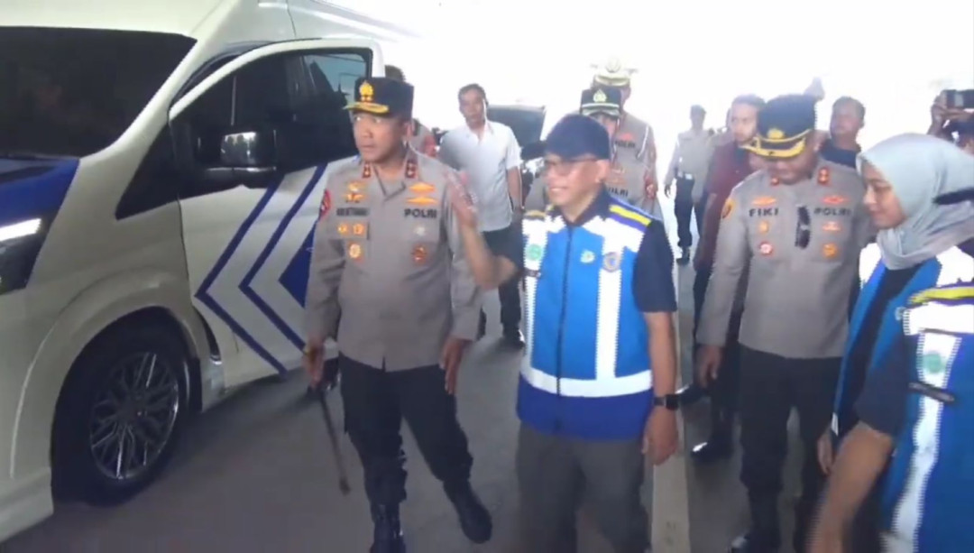 Kapolda Jabar Tinjau Kesiapan Jalur Alternatif Tol Japek Selatan II Jelang Mudik Lebaran