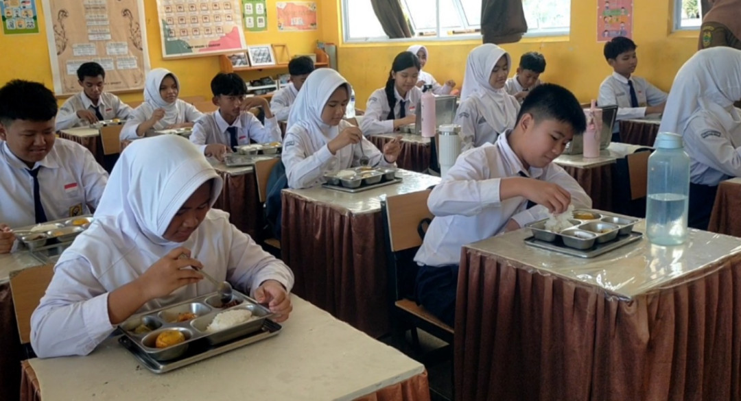 Program MBG Dorong Semangat Belajar dan Prestasi Siswa di Lingga