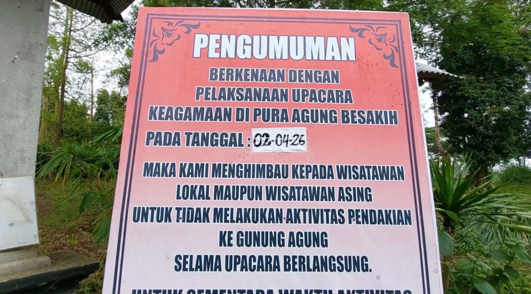 Pendakian Gunung Agung Ditutup Selama Karya Agung di Besakih