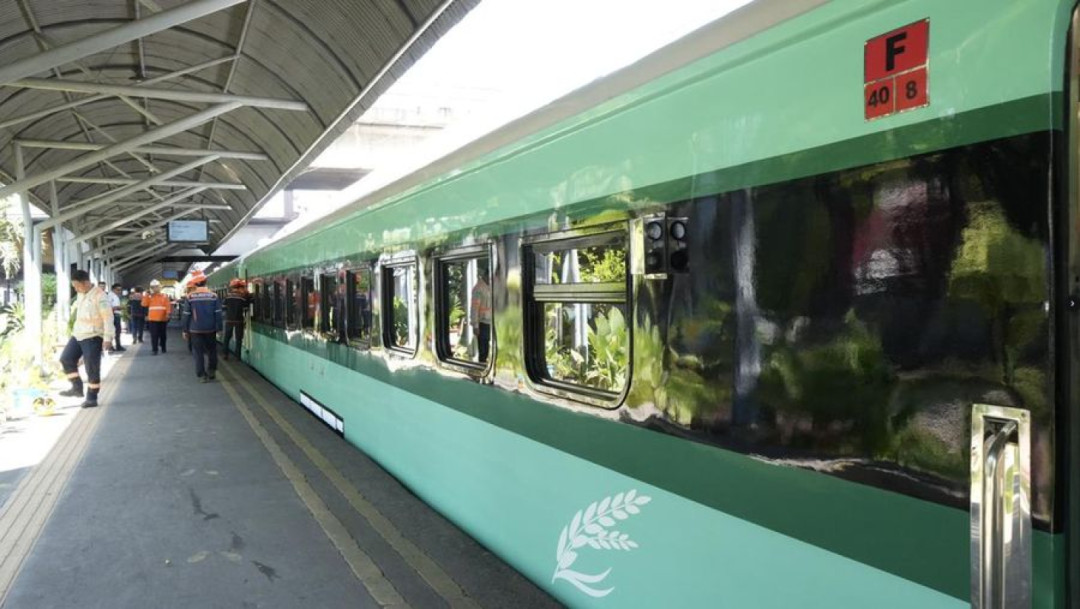 KAI Segera Luncurkan Kereta Khusus untuk Petani dan Pedagang
