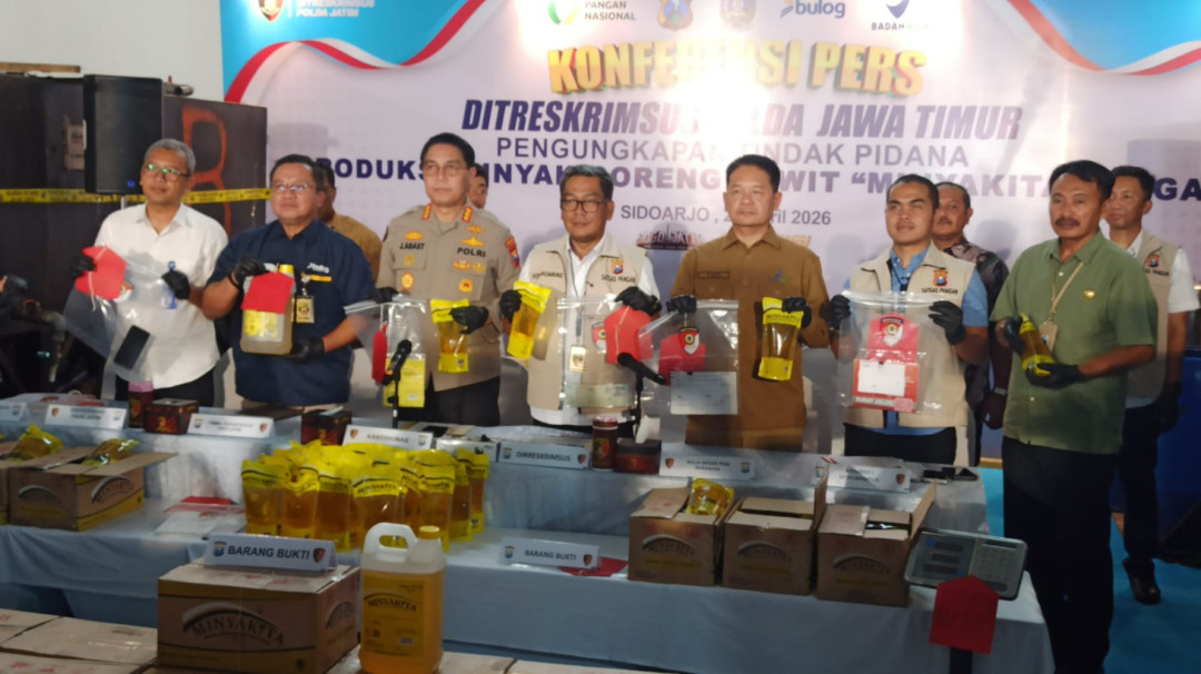 Polda Jatim Bongkar Produksi ‘Minyakita’ Ilegal di Dua Gudang Sidoarjo