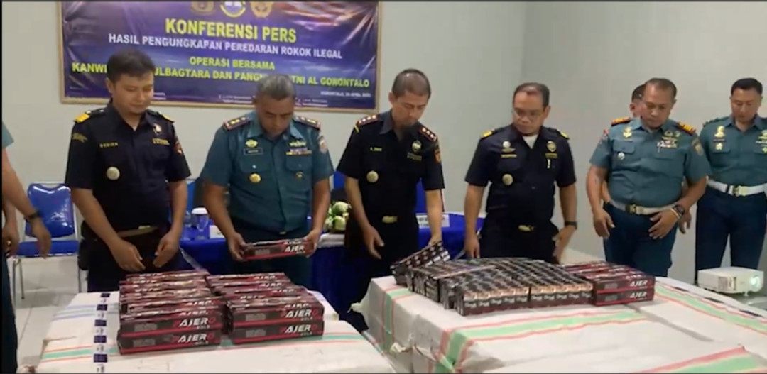 TNI AL dan Bea Cukai Gagalkan Penyelundupan Rokok Ilegal di Gorontalo