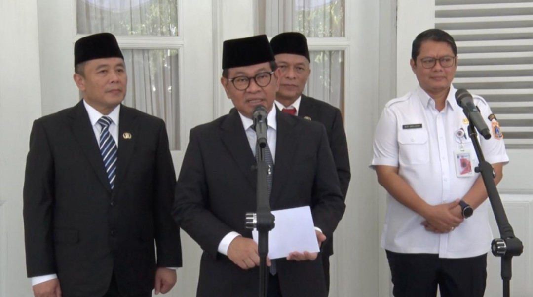 Pramono Tegur Dirut MRT soal Tarif Sewa Kios Blok M Naik
