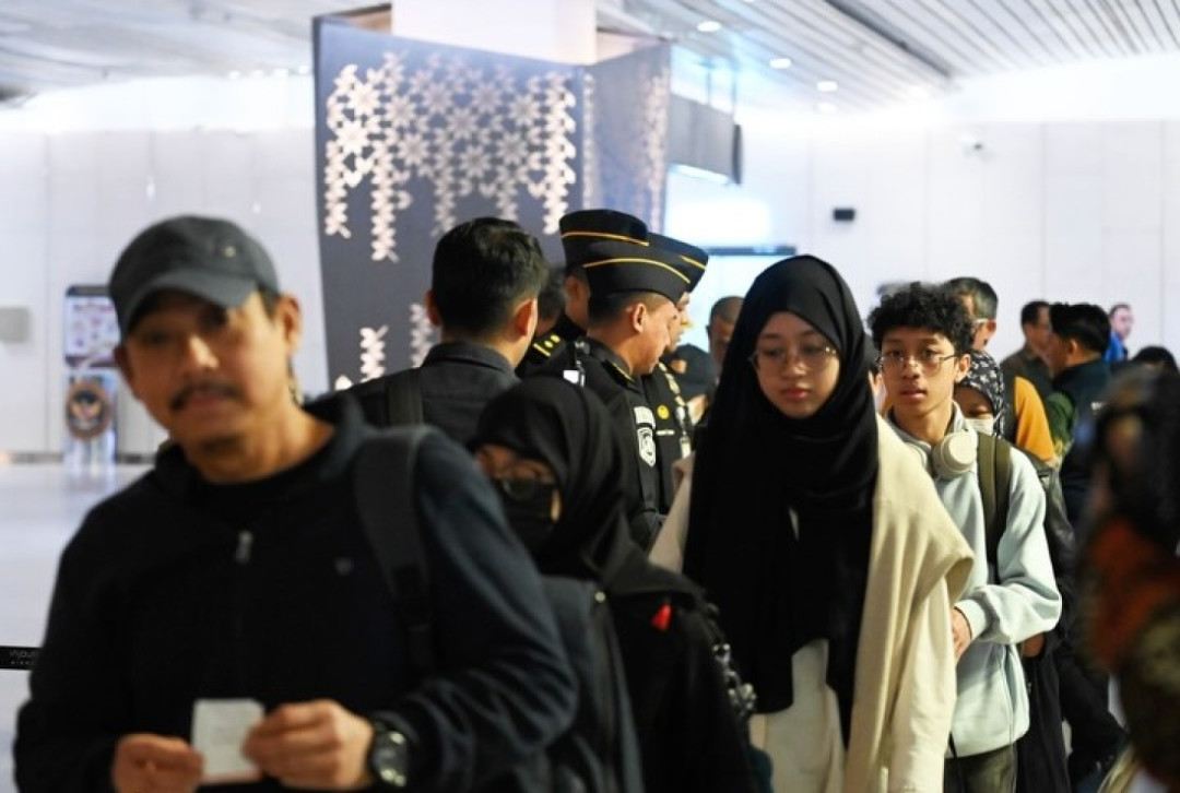 Kemenlu Pulangkan 45 WNI dari Iran