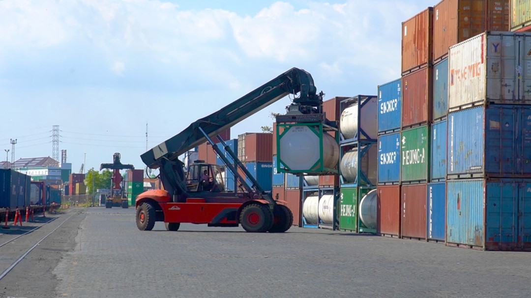 Angkutan Barang KAI Daop 8 Surabaya Tumbuh 10 Persen