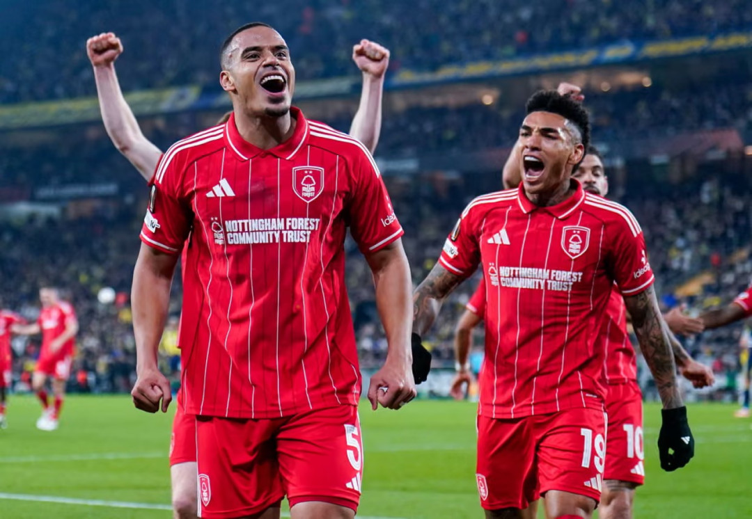 Dominasi Nottingham Forest Bungkam Fenerbahce di Istanbul