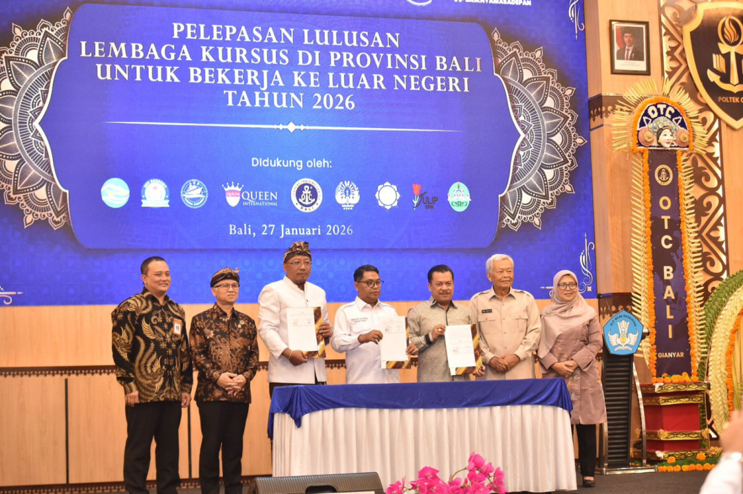 Kemendikdasmen Lepas 1.658 Alumni Kursus Bali Bekerja ke Luar Negeri