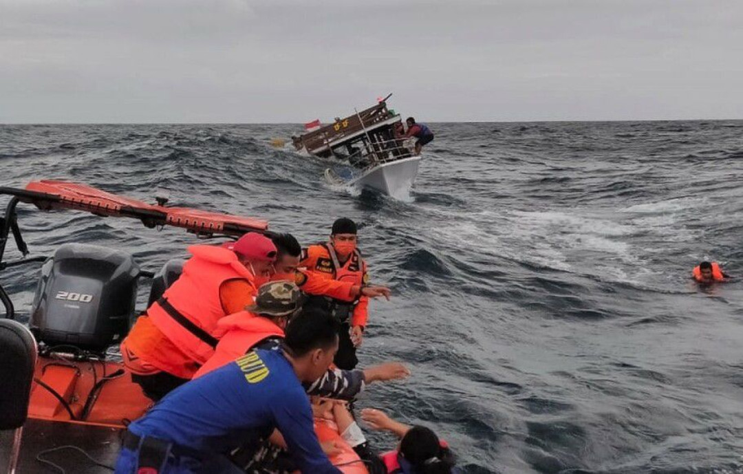 Kapal Tenggelam di Kepulauan Seribu, 1 Tewas dan 3 Hilang