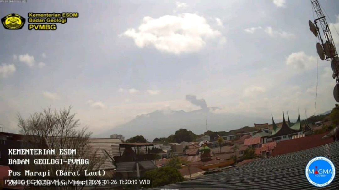 Gunung Marapi Kembali Erupsi, Kolom Abu Capai 600 Meter di Atas Puncak