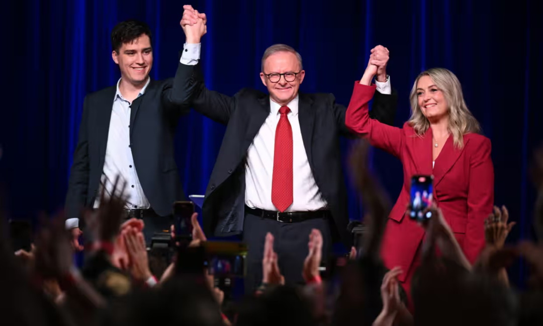 Gelombang Anti-Trump Tumbangkan Oposisi: Albanese Menang Telak di Australia