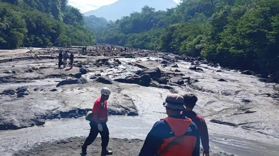 Lahar Dingin Terjang Magelang, 2 Meninggal