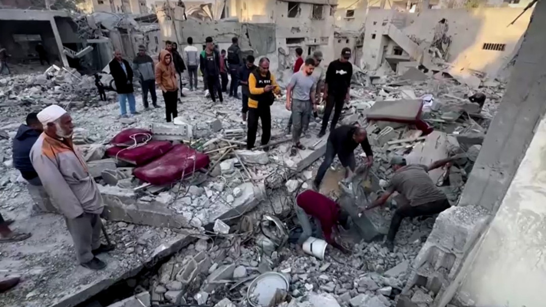 Serangan Udara Israel Guncang Gaza, Belasan Warga Palestina Tewas