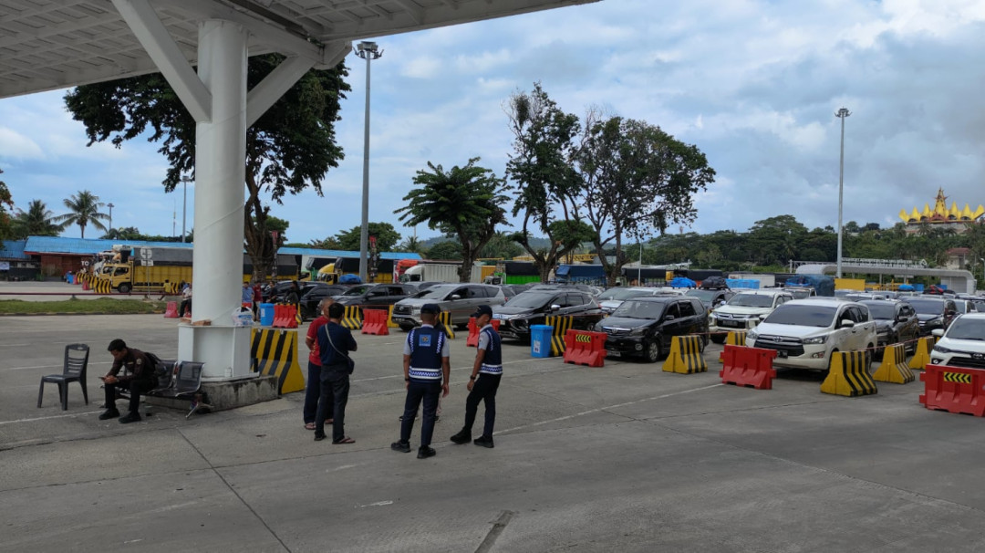Arus Mudik di Bakauheni Meningkat, Penumpang dari Jawa Dominasi Penyeberangan