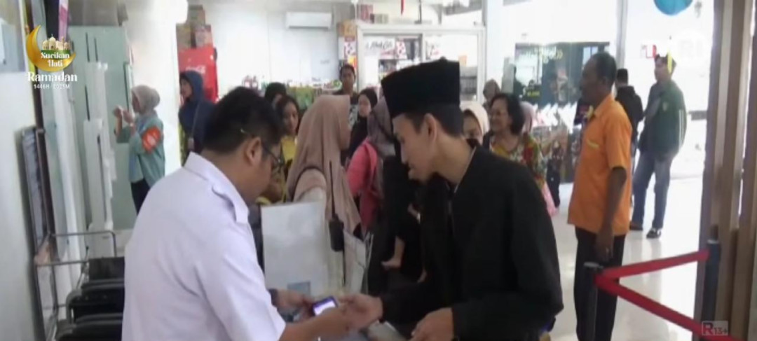 Stasiun Kereta Api Jombang Dipenuhi Pemudik, Tiket Kereta Habis Terjual