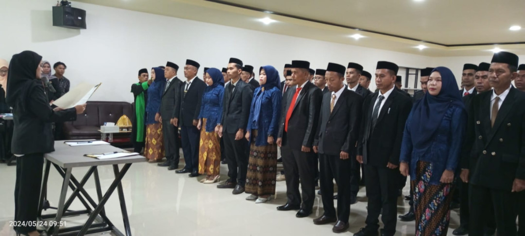 Ketua Bawaslu Selayar Lantik 33 Anggota Pengawas Pemilu Kecamatan se Kabupaten Kepulauan Selayar 