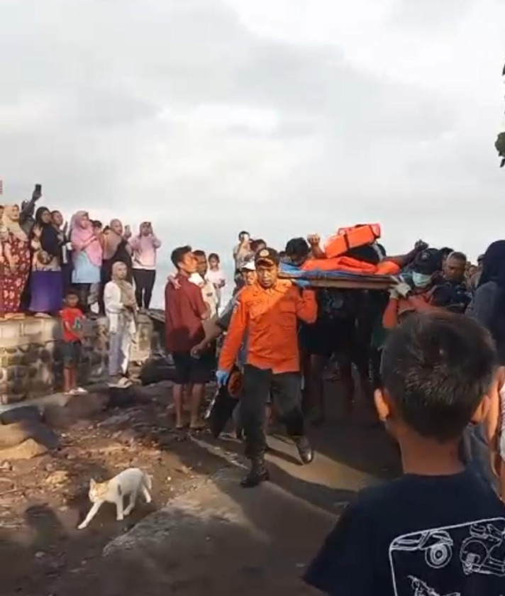 KMP Tunu Pratama Jaya Tenggelam, Puluhan Orang Masih Belum Ditemukan