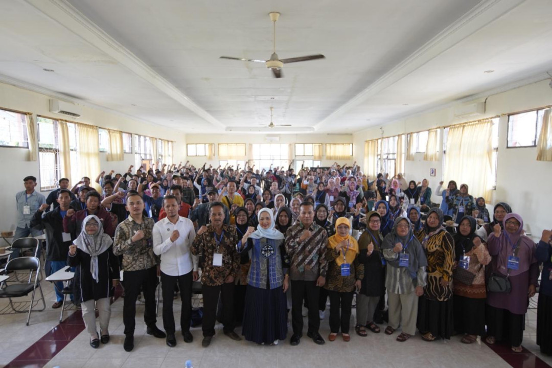 Program Makan Bergizi Gratis Diperluas, BGN dan DPR RI Gelar Sosialisasi di Cilacap