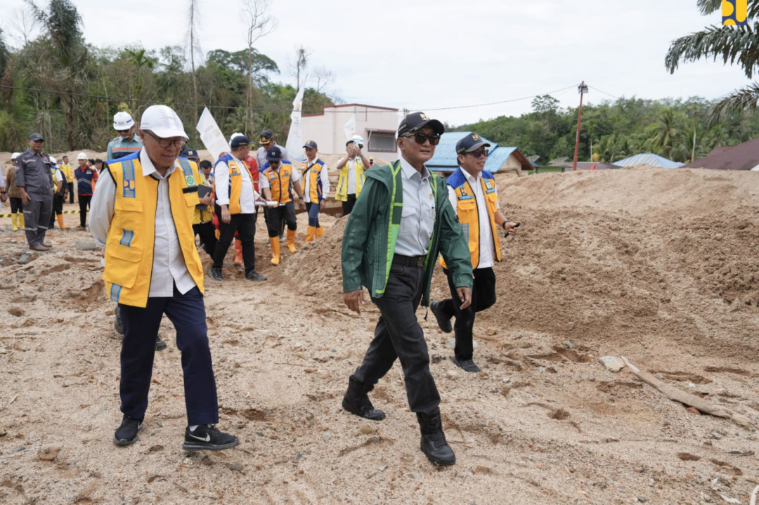 Menteri Dody Pastikan Percepatan Perbaikan Jalan Parung-Bogor