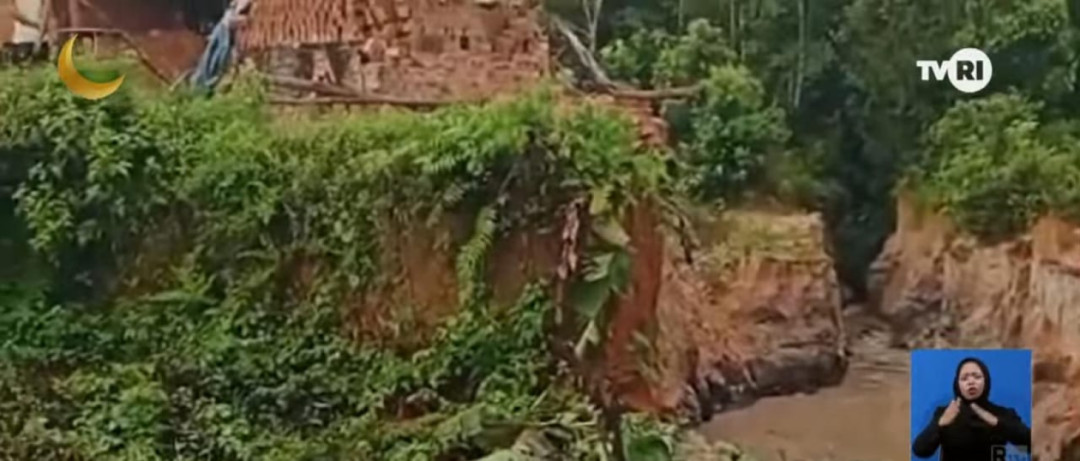 Longsor di Desa Karta Dewa, PALI: Warga Khawatirkan Potensi Longsor Susulan akibat Aktivitas Tambang Batu Bara