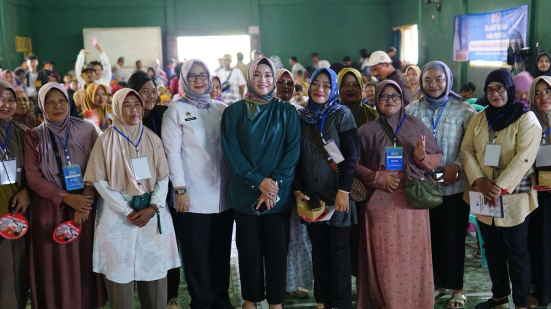 Dorong Gizi Anak dan Ibu Hamil, Putih Sari dan BGN Sosialisasikan Program MBG di Karawang