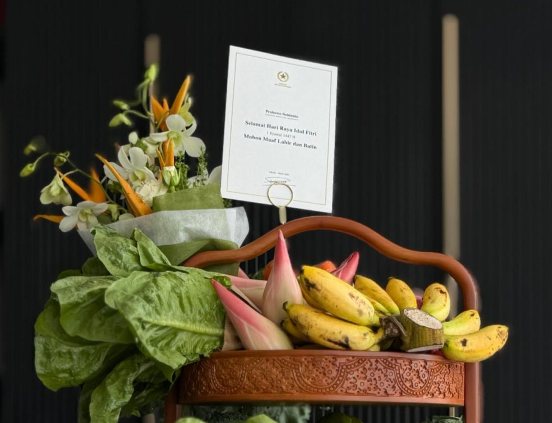 Hampers Lebaran Presiden Prabowo: Pesan Simbolis Ketahanan Pangan