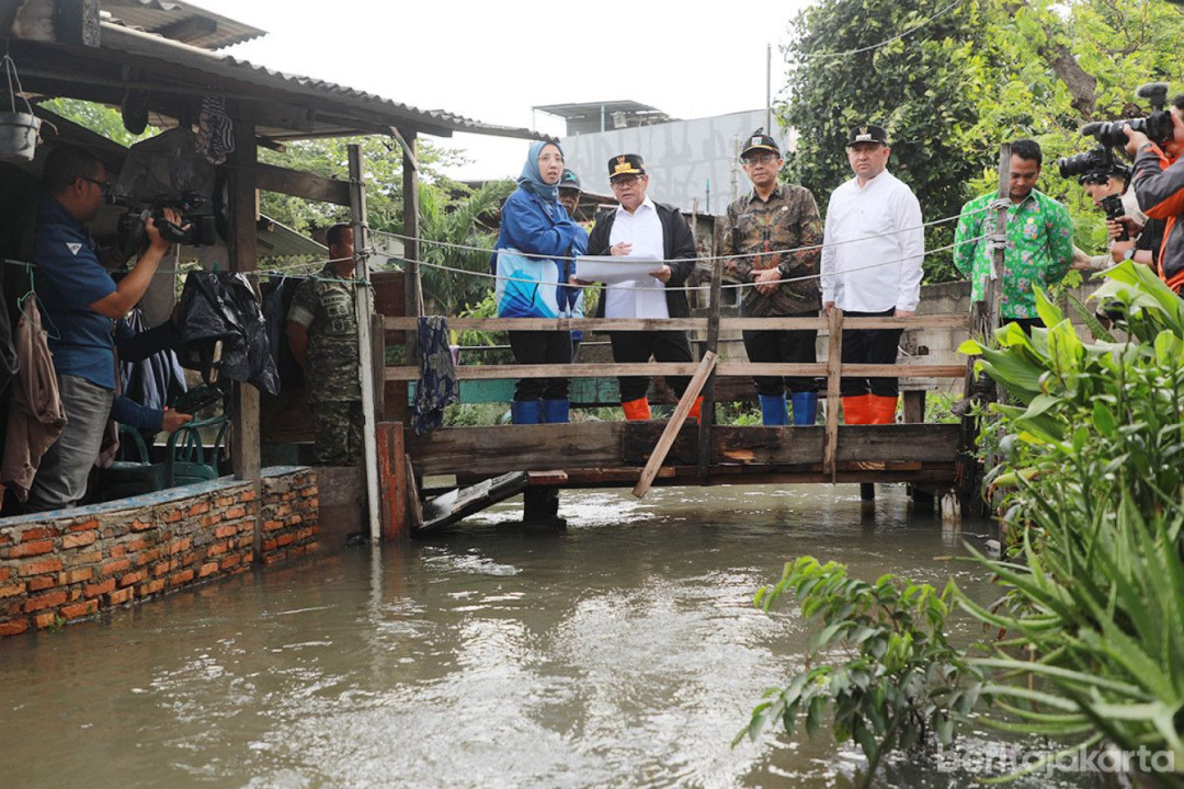Tinjau Kali Cakung Lama, Gubernur DKI Siapkan Normalisasi Atasi Banjir Jakarta Utara