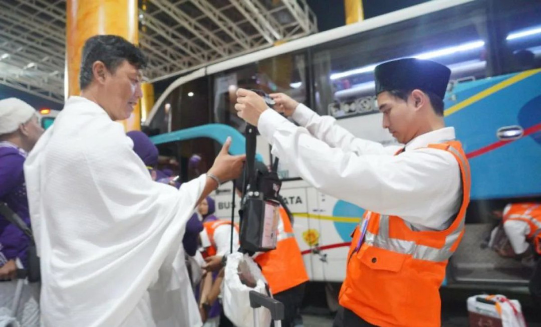 Kloter Terakhir JCH Embarkasi Surabaya Diberangkatkan ke Tanah Suci 