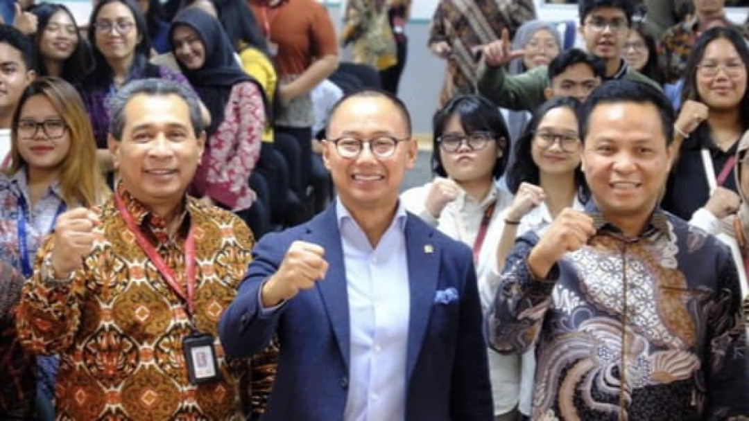 Tuntutan 17+8 Jadi Evaluasi, Eddy Soeparno: Kami Terus Berbenah