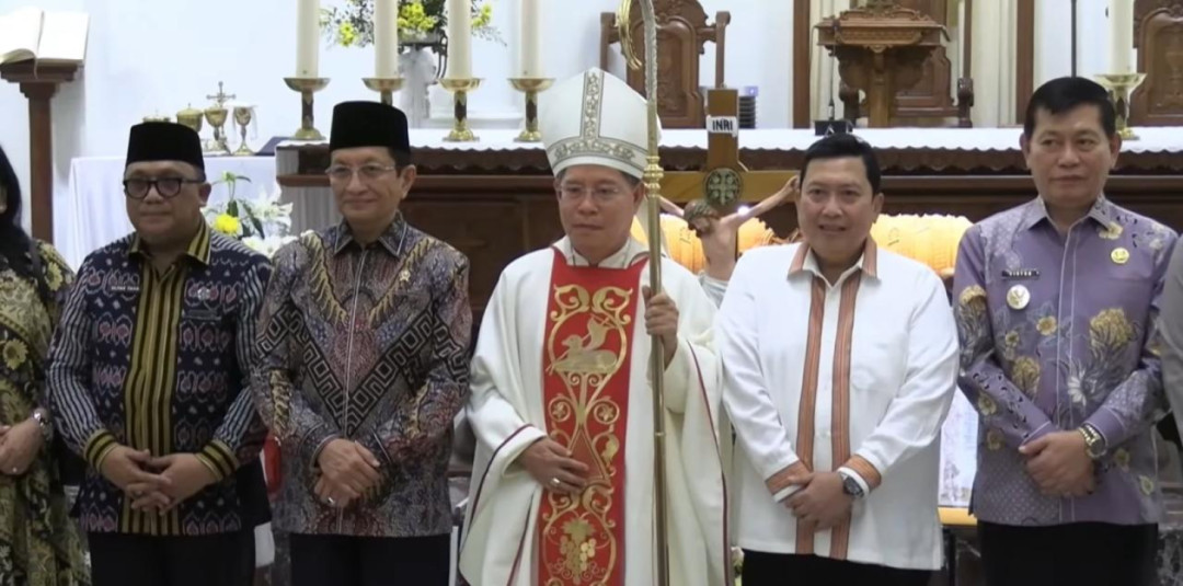 Hadiri Perayaan Natal di Manado, Menag Tegaskan Komitmen Kerukunan Umat