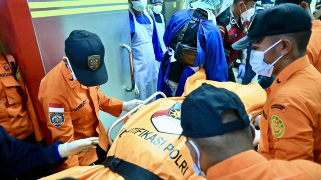 Tes DNA Jadi Kunci Ungkap Identitas Tiga Jasad WNI Korban Helikopter Jatuh