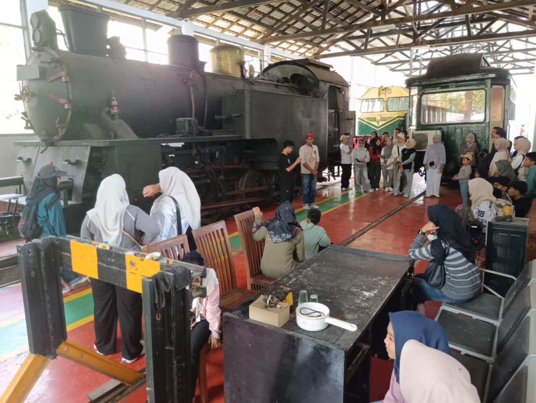 KAI Divre II Sumbar Dukung Walking Train Kota Tua Sawahlunto 2026