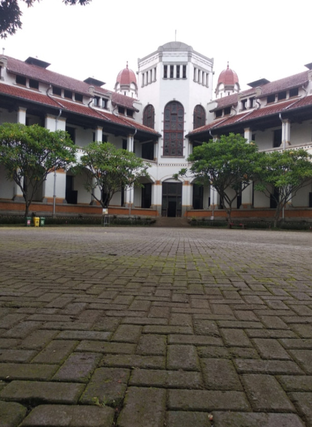 Lawang Sewu Semarang, Seribu Pintu, Seribu Pesona
