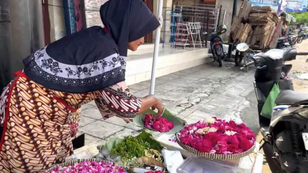 Alternatif Pengganti Plastik, Daun Pisang Kian Diminati